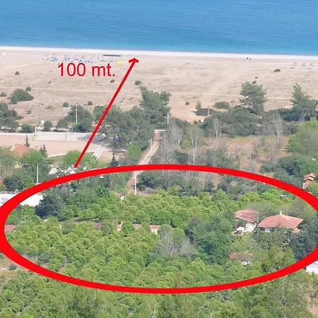 Akdeniz Bahcesi Tatil Evi Çıralı